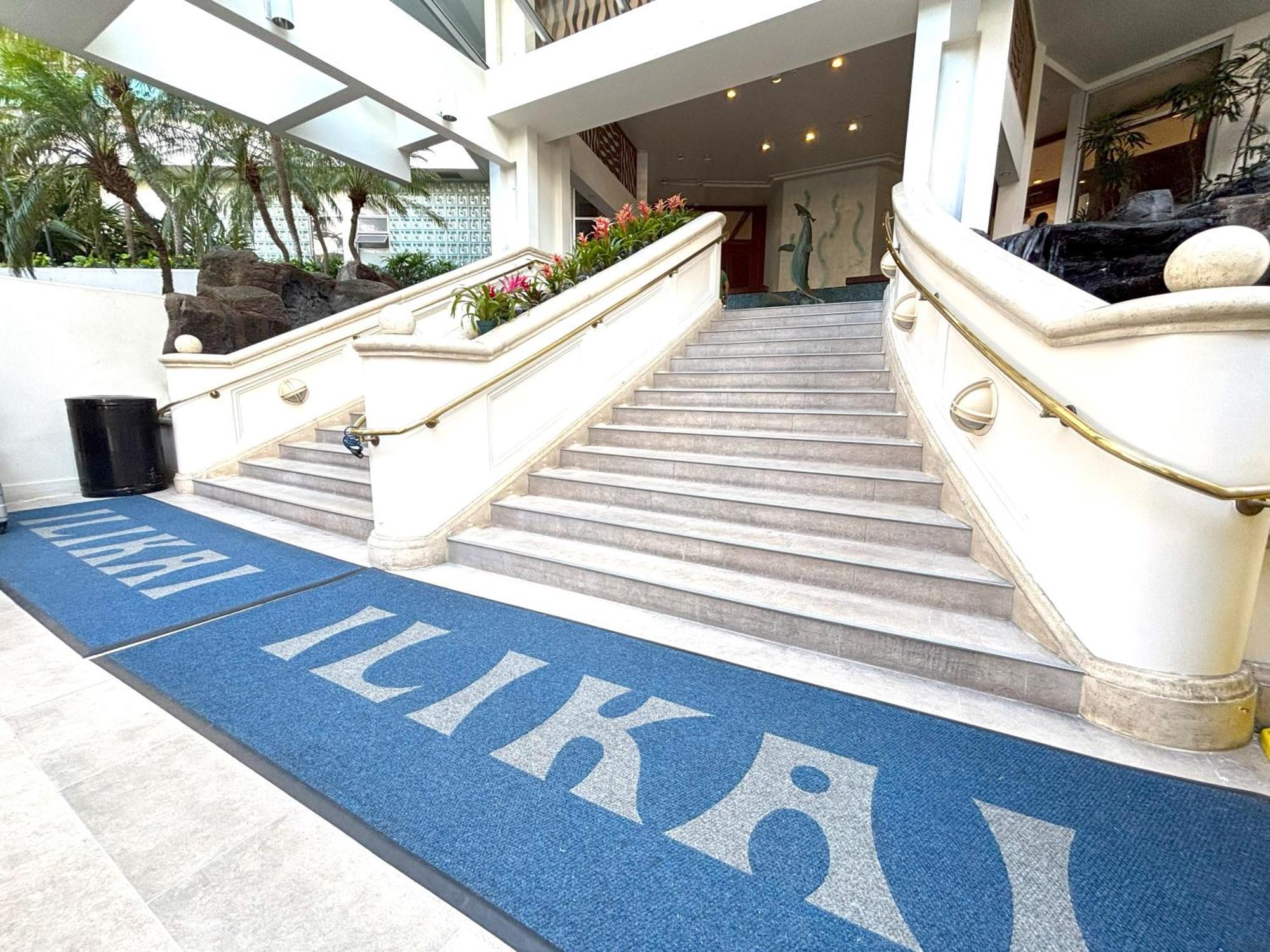 Ilikai Apt 308 - Spacious Studio With Stunning Ocean & Harbor Views Honolulu Exterior photo